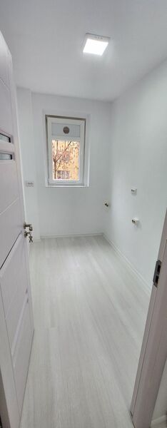 Brancoveanu, semenic, stradal, et. 3, renovat complet.